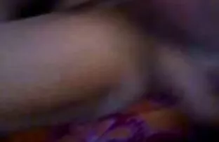 XXX گناهان بوسه در مقابل یک دوست برهنه شکل گرفت و به تنزيل فيديو سكسي او الاغ داد