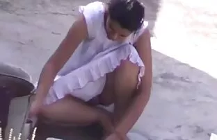 XXX یک زن یک آلت سیاه در سكسي كحاب عراقي راهرو مکیده است