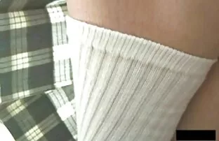 XXX سیلیکون Bimbo جلوی وب کم در اتاق متحرك سكسي می کوبد Dildo