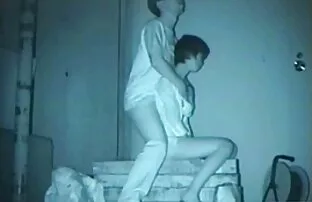 XXX مردی با سكسي حراميه دو دختر روی مبل جمع شد