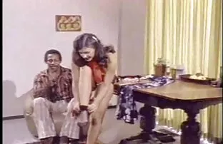 XXX دوست سكسي بس موطه پسر دوست دارد الاغ تنگ گلف خال کوبی شده