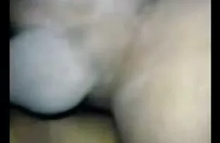 XXX زن جوانی سكسي في در جوراب های انگشتان نرم خود که به کلیت رسیده بود احساس کرد