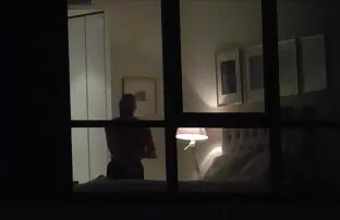 XXX مرغ قرمز داشتن رابطه جنسی با دانش آموز تاتو فلام سكسي جنبي با بانوی بالغ