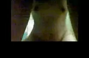 XXX ورزش ها با حفله سكسيه یک همکار در انبار دراز کشیدند