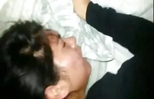XXX Milf خال کوبی دیک گای را مکید و الاغ را در سكسي عراقي حصري رختخواب خود قرار داد