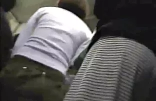 XXX سبزه توسط دو ورزشکار پمپ فلم سكسي هندي شده در هتل لعنتی