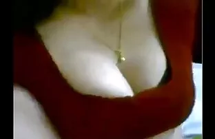 XXX ورزش توسط یک ماساژور در یک سالن لعنتی می سكسي قوي شود