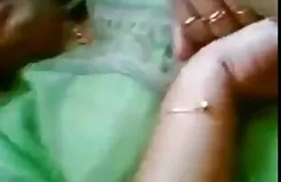 XXX دو زن که سكسي عير طويل لباس بالایی در بالکن داشتند ، با یک مرد رابطه جنسی داشتند