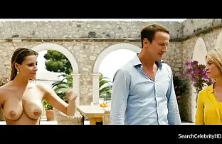 XXX مرد با استفاده از سكسي جواهر expander ، جوجه های مقعد روسی را انگشت زد