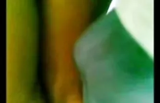 XXX بلوند نازک زبان عاشق خود سكسي هراقي را به زبان آورد