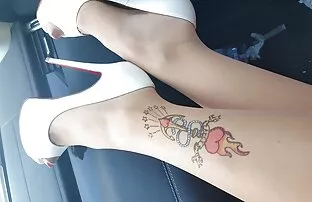 XXX سدی وست آلت تناسلی بزرگ از یک مرد سیاه سرزنده را فيديو سكسي فرنسي به مهبل خود فشار می آورد