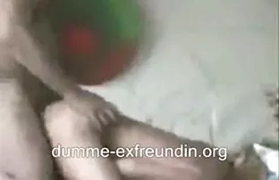 XXX کارآفرین در حال لاغر گربه شخص در لباس زیر زنانه و جوراب سكس شواذ مصريين سکسی